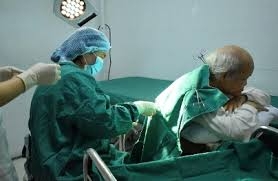 Chọc tháo dịch màng phổi